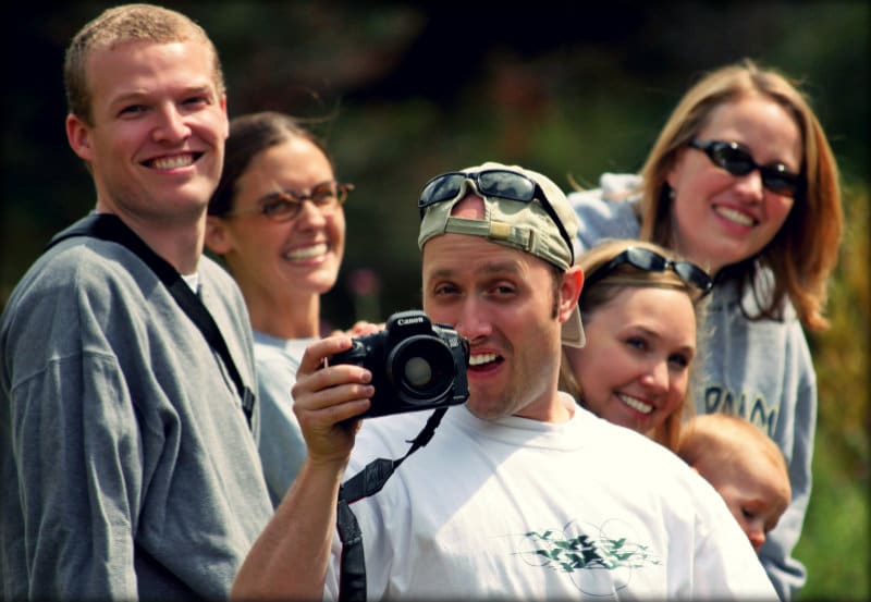 travel friends friends traveling abroad